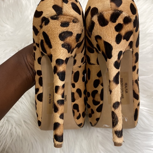 Steve Madden Bolddd gold studded leopard fur platforms mob wife - Picture 6 of 9